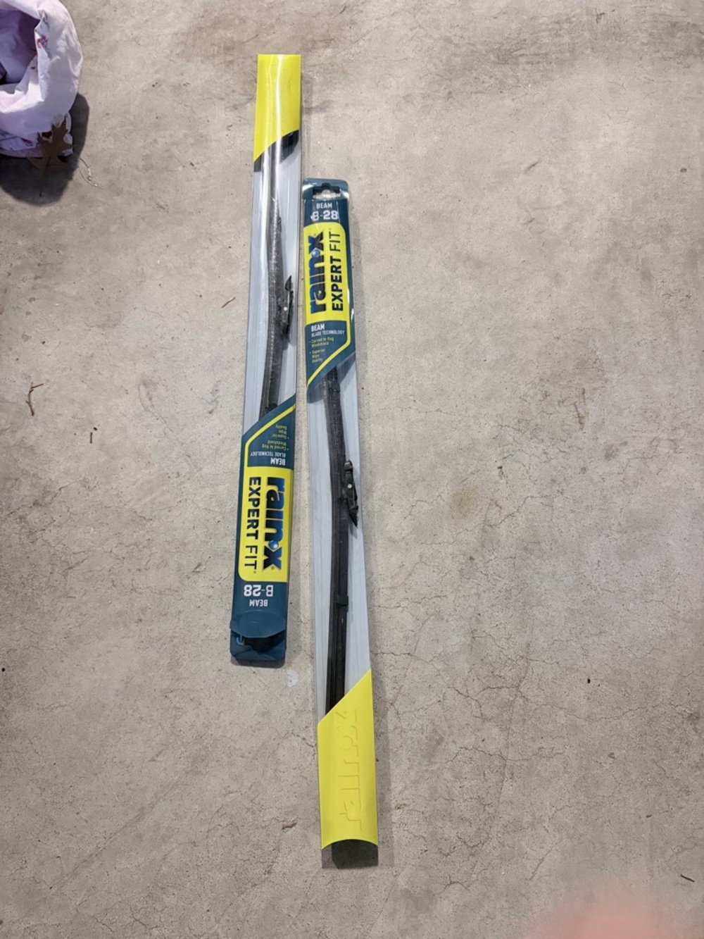 Rain-X B 28 Expert Fit Windshield Wiper Blades - Black